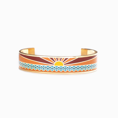 Live in the sunshine and ride life's waves Bangle