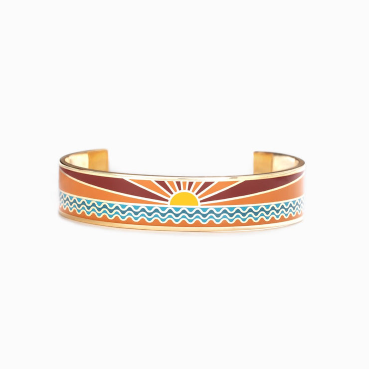 Live in the sunshine and ride life's waves Bangle