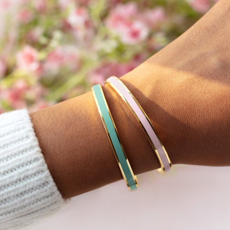 February Girl Color Bangle