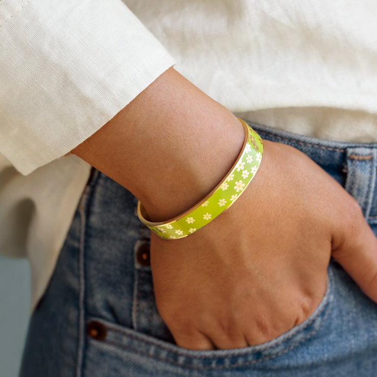 Live Love Spoil Daisy Green Bangle