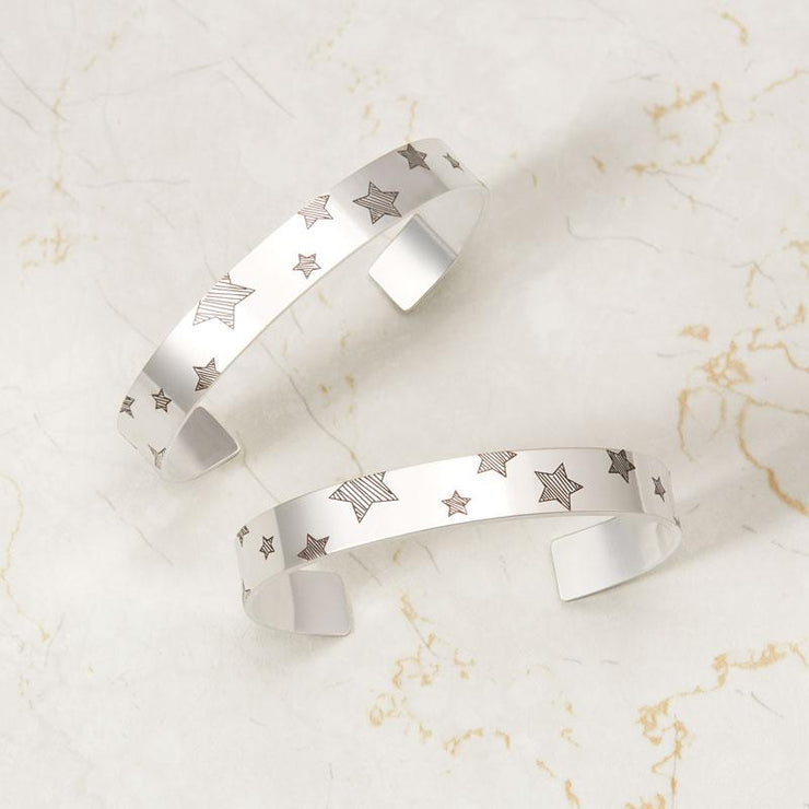 Good friends are like stars Bangle